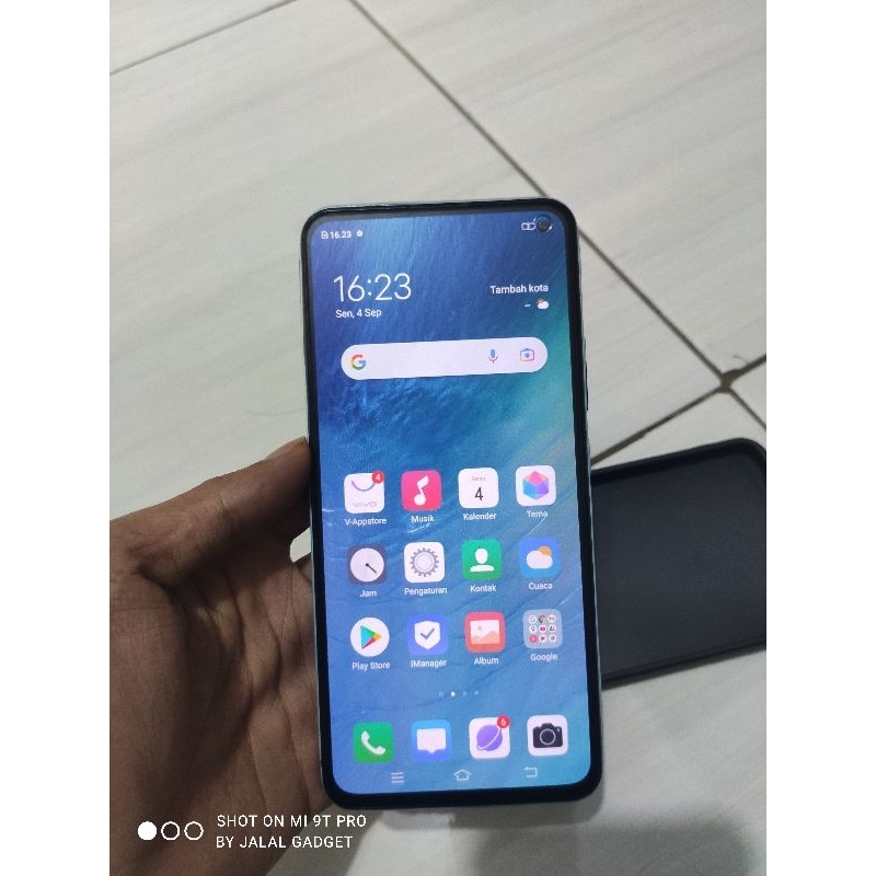 Vivo V19 8/128Gb