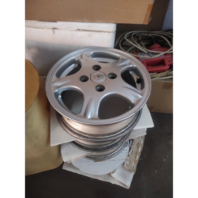 Velg Karimun Kotak PCD 4X100 R13