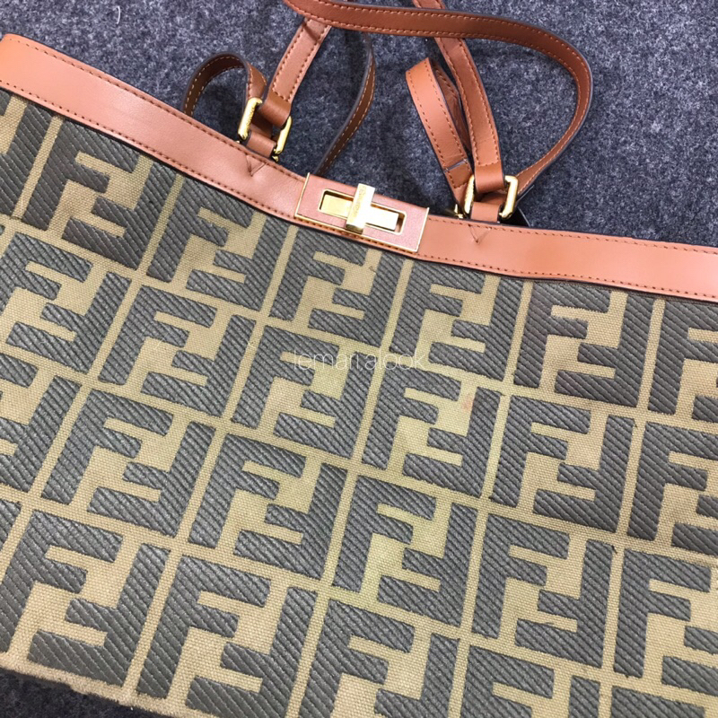 TAS SECOND FENDI PEEKABOO TOTEBAG CANVAS