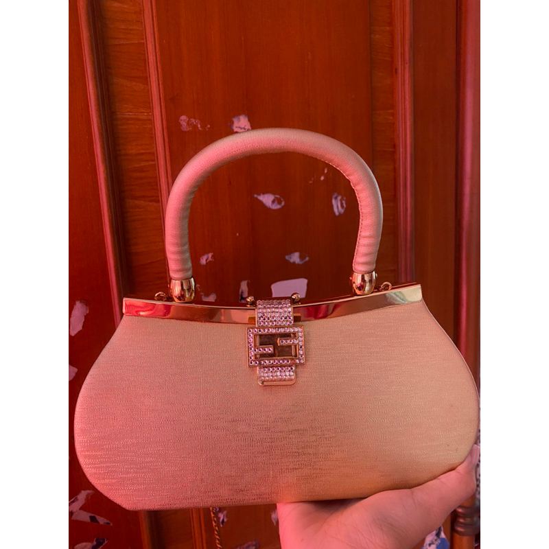 Tas PESTA WANITA GOLD