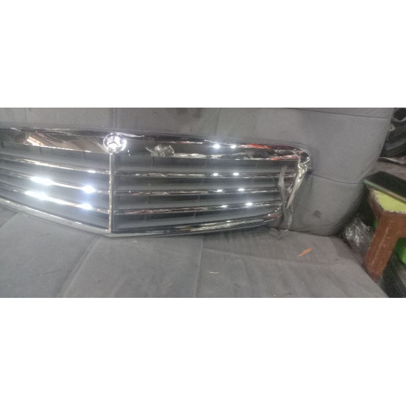 grill Mercedes Benz c200 w204 original copotan 2008