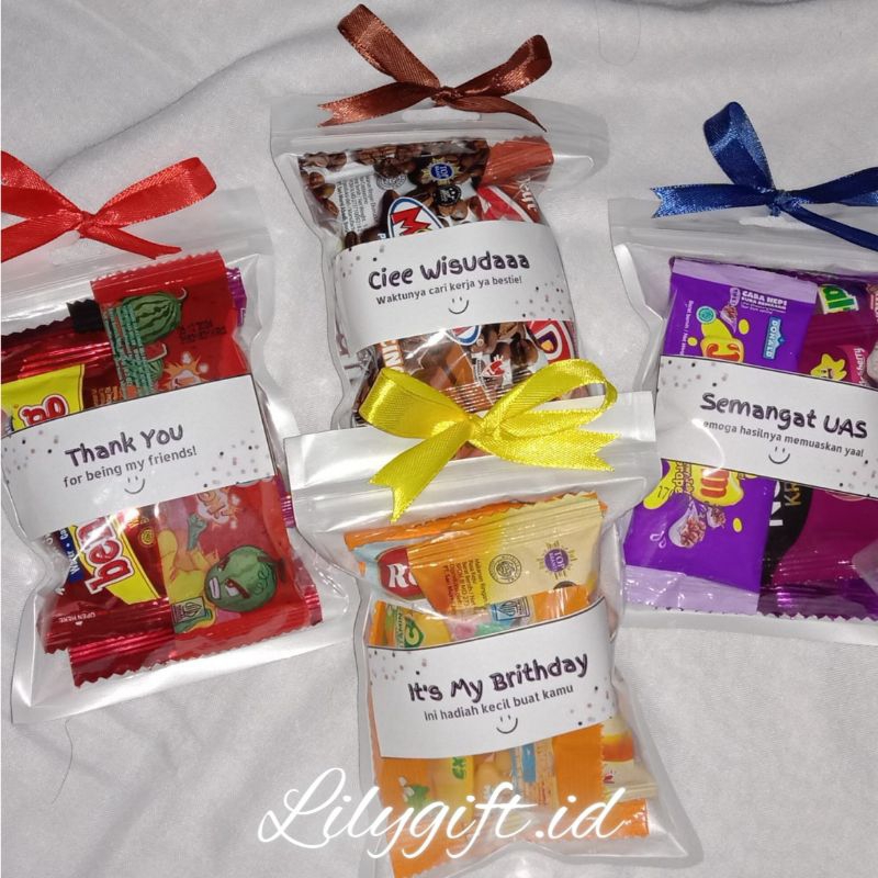 

MINI SNACK GIFT I BISA REQUEST CAPTION I BY LILIGIFT.ID