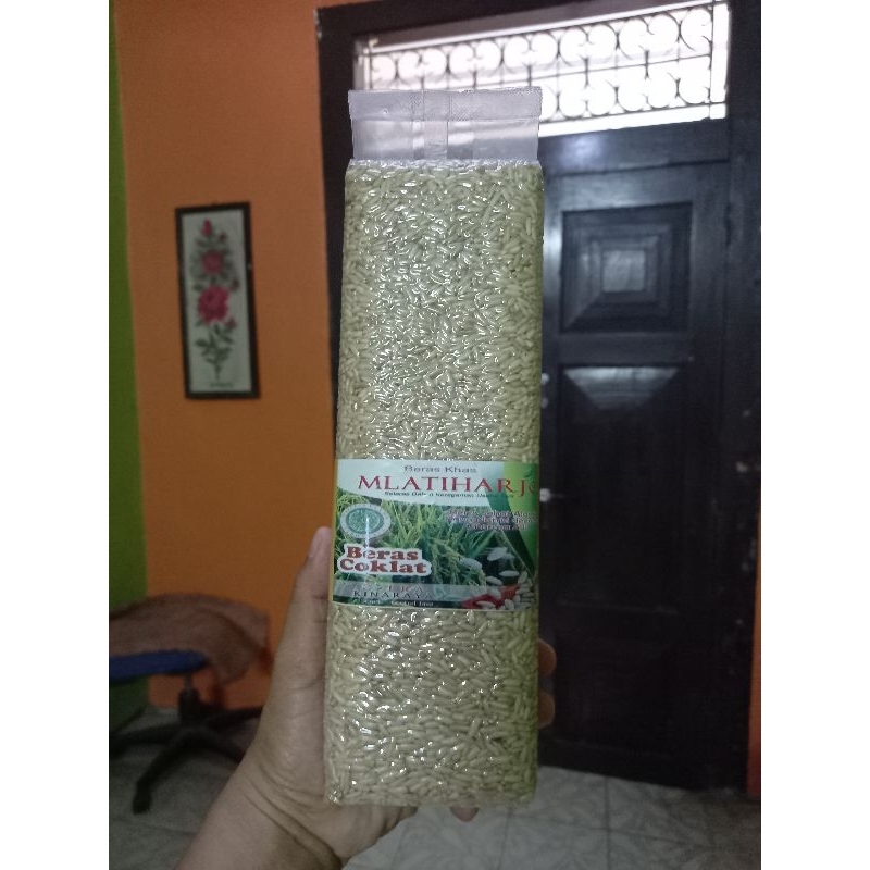 

Beras Merah atau Beras Coklat Organik 1kg Pure Rice Mpasi. merk dan kemasan sesuai ketersediaan.