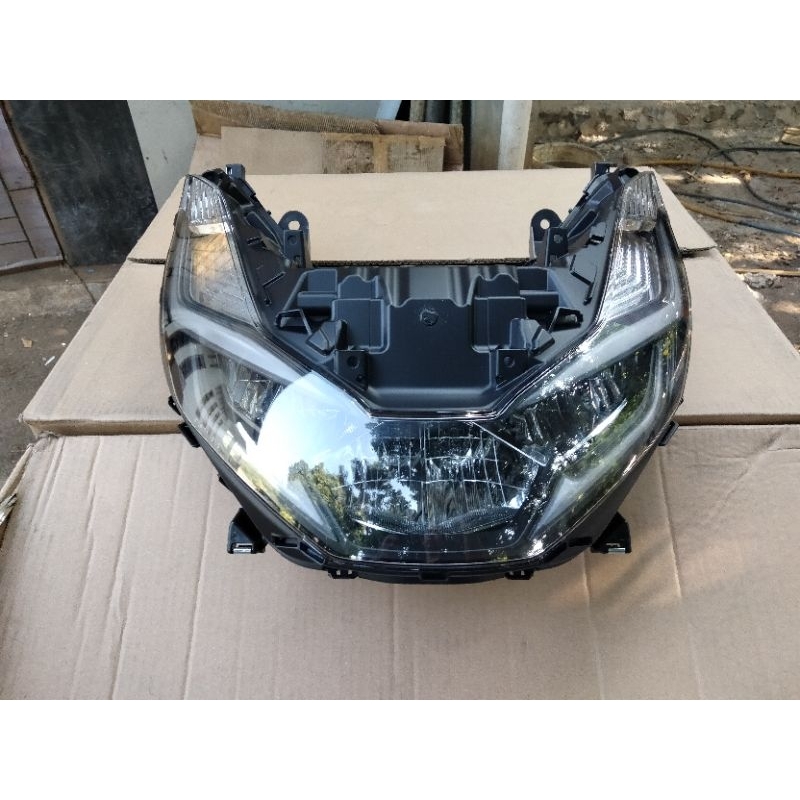 lampu depan pcx 160