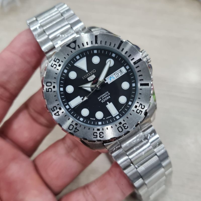 SEIKO 5 SPORT AUTOMATIC DAYDATE ORIGINAL
