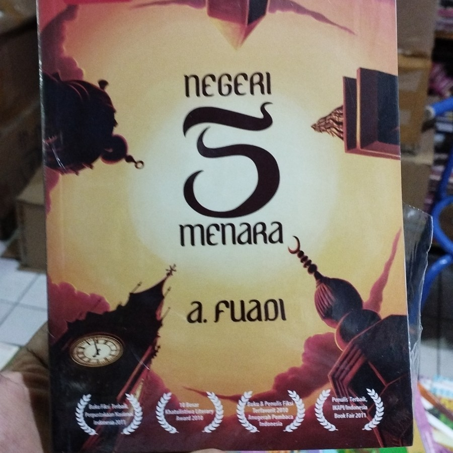 Buku Negeri 5 Menara A Fuadi Gramedia ORIGINAL