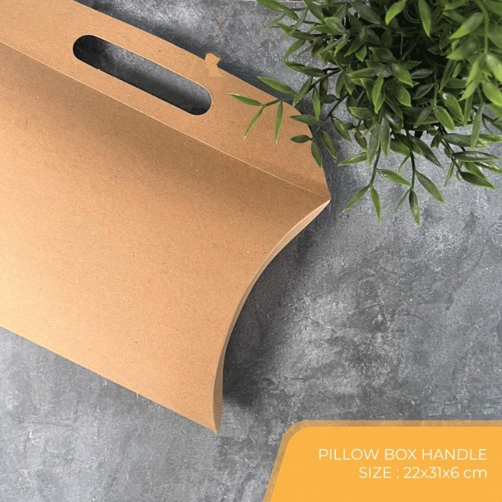 

Kraft Kotak Kado Box Baju Pillow Box Handle 22 x 31 x 6 cm Pillow Box Packaging Mukena