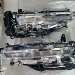Sein bemper Lampu DRL Fortuner 2022 GR Original