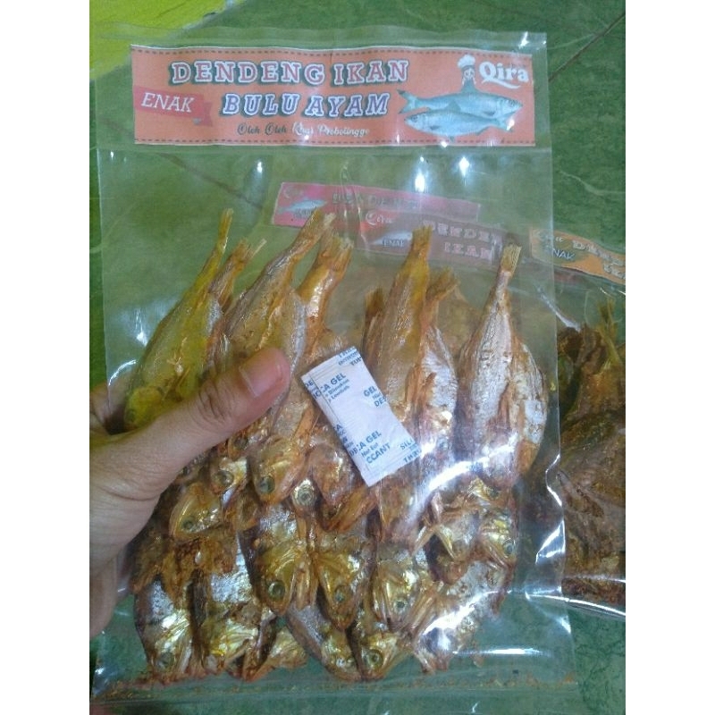 

ikan asin/ dendeng ikan bulu ayam 2pcs