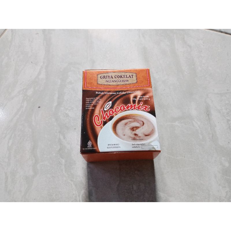 

1 Pack Minuman Bubuk Cokelat CHOCOMIX Original & Classic