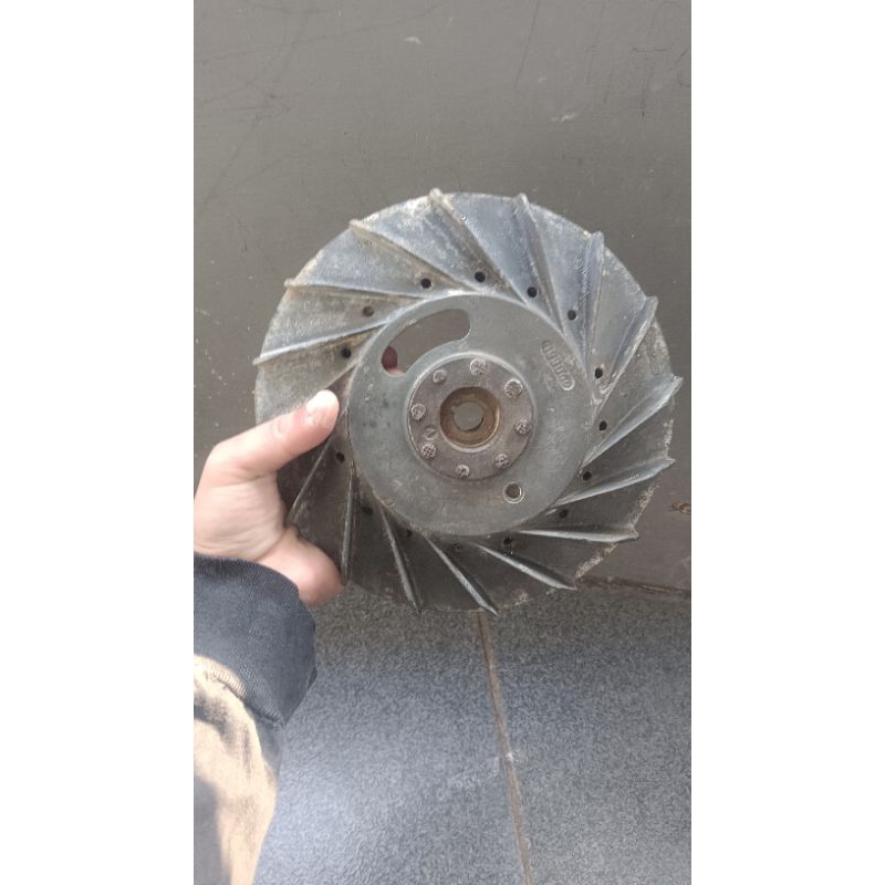 magnet vespa super-sprint as besar