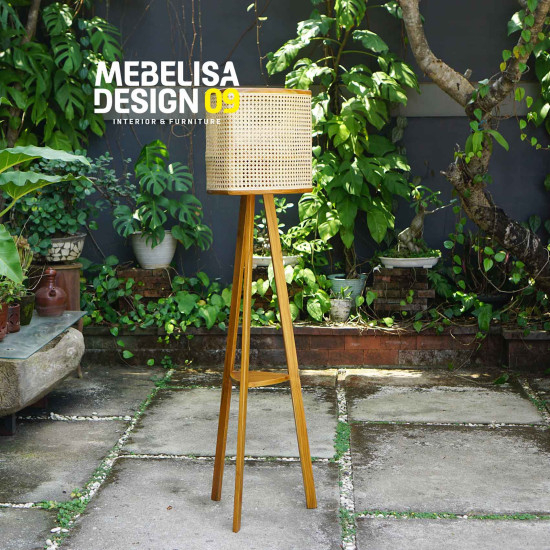 Standing Lamp Kap Lampu Berdiri Rotan Kayu Jati