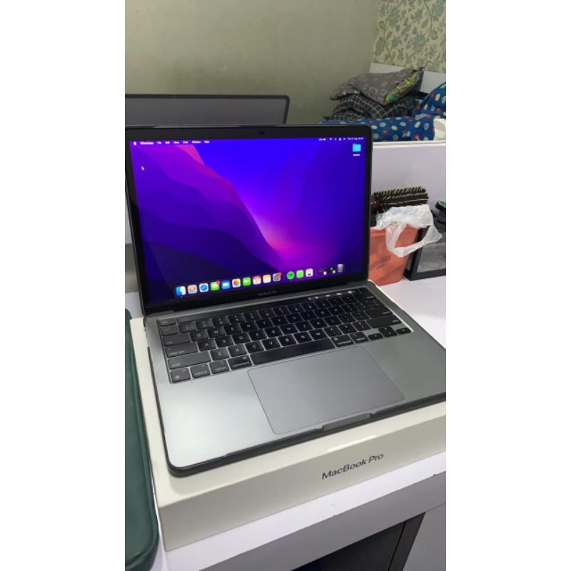 Apple MacBook Pro M1 (13.3 inci, M1 2020) 8GB RAM, 256GB SSD, Space Grey
