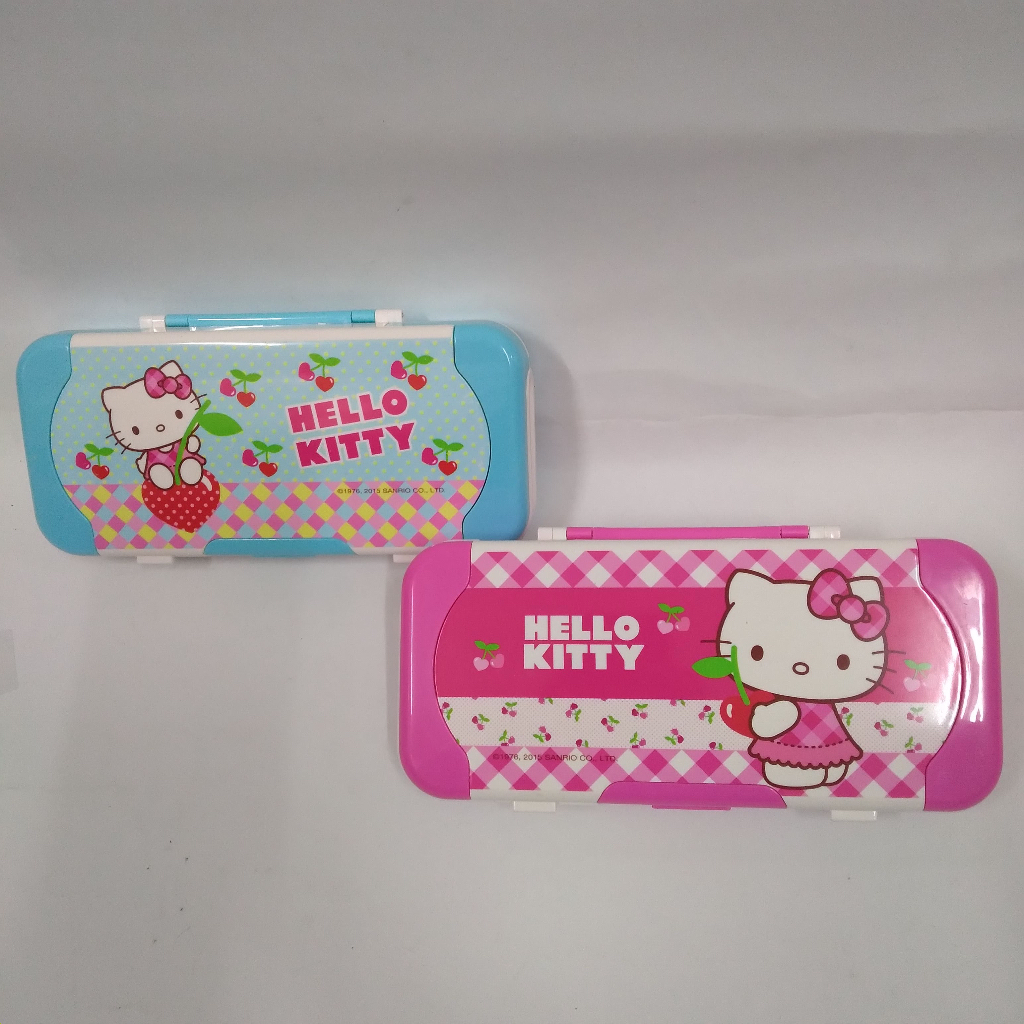 

KOTAK PENSIL KARAKTER HELLO KITTTY