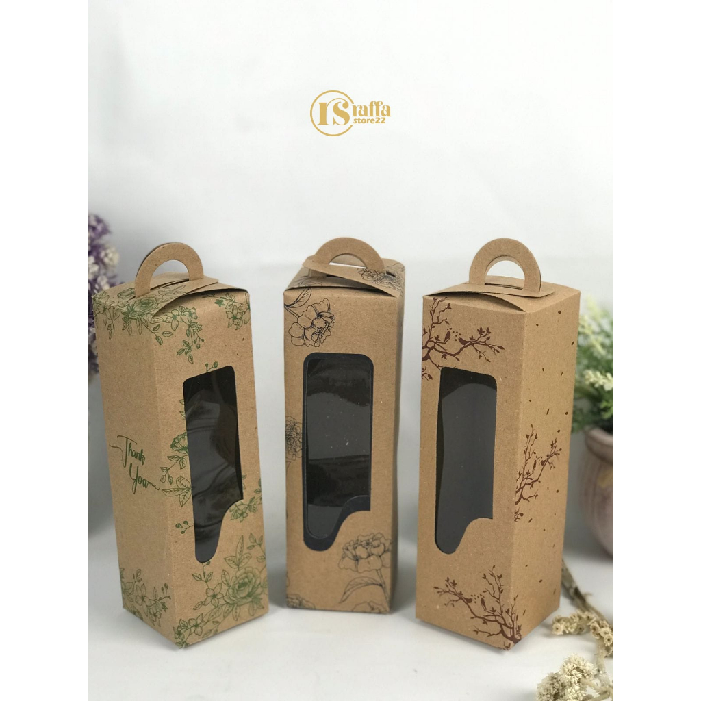 

Box Coklat Motif Cantik Mika / Dus Botol Minum Cantik Mika Tanpa Nama Pasangan (100 Pcs)