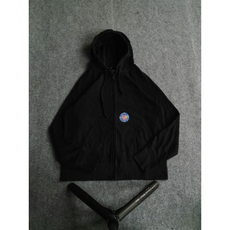 uniqlo hitam zh uniqlo hitam