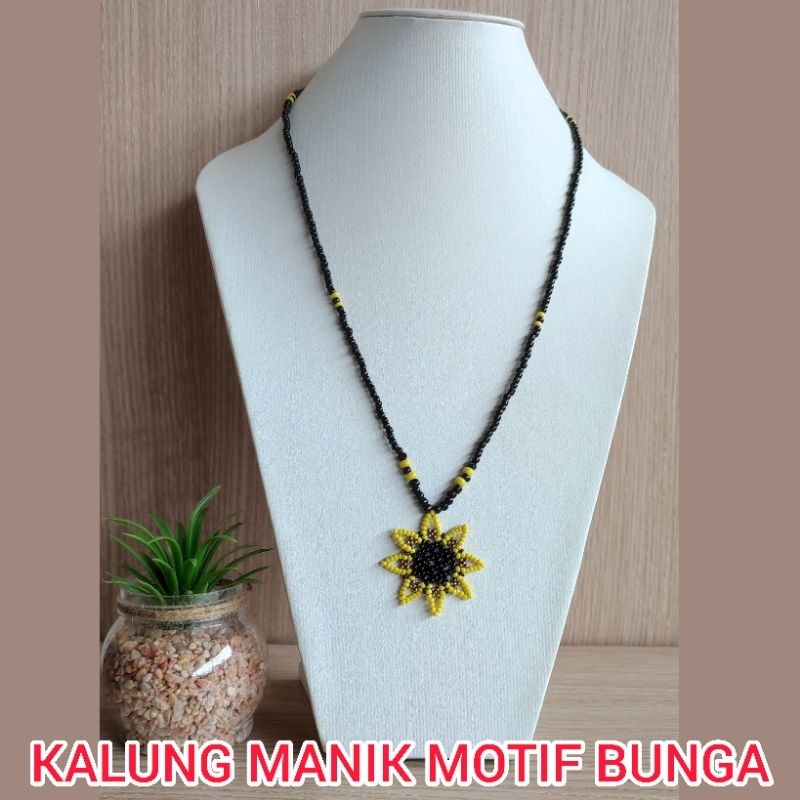 Kalung manik / kalung dayak / kalung manik dayak / kalung manik manik / kalung dayak Kalimantan / ka