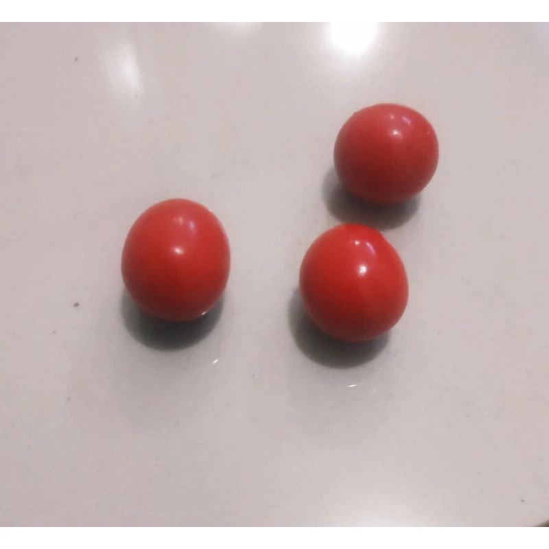 Batu Viral Batu Menyala Dalam Air Warna Merah