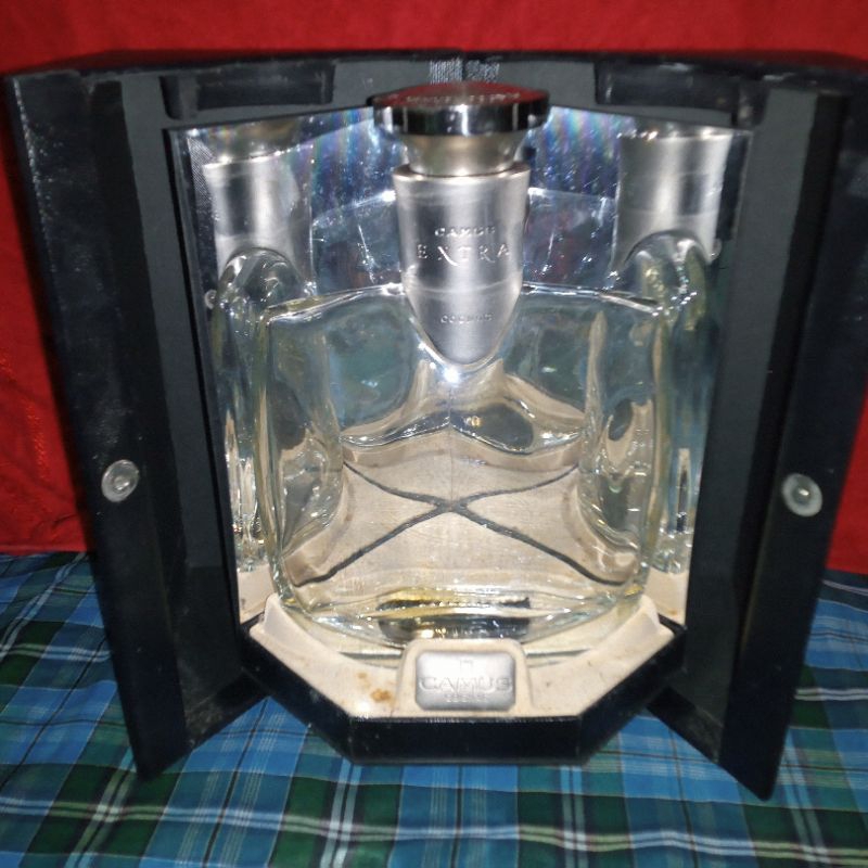 Botol kosong camus Cognac 700 ml, untuk pajangan