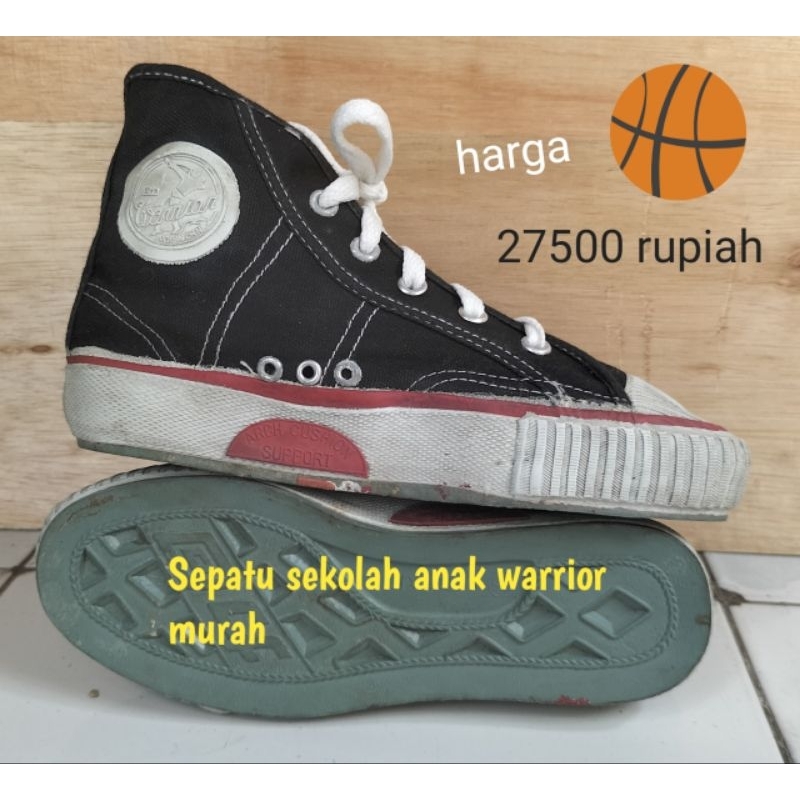 Sepatu sekolah warrior obralan cuci gudang