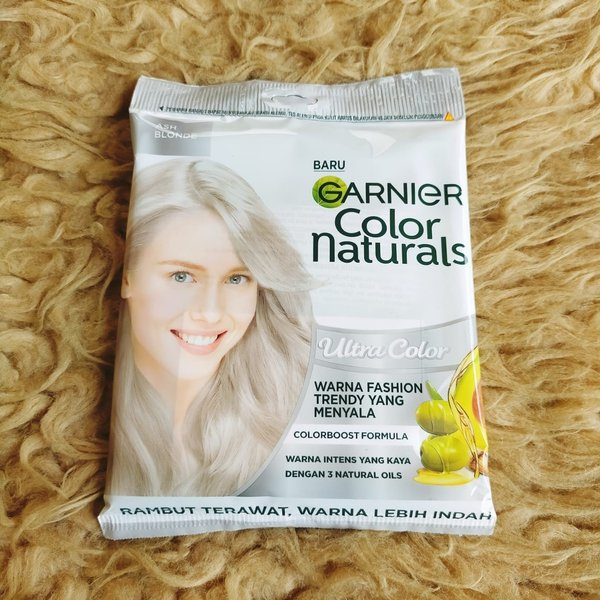 pewarna rambut / semir rambut / pastel color/ ash blonde