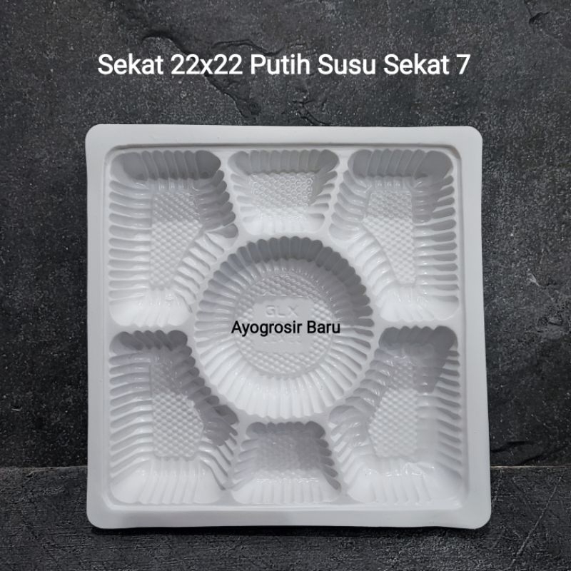 Sekat Mika 22x22 Putih Susu Nasi Tengah 7 Sekat 50 pcs