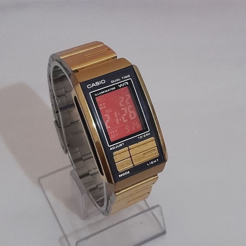 Jam tangan wanita Casio illuminator dual time Gold LA 201W Ladies Digital