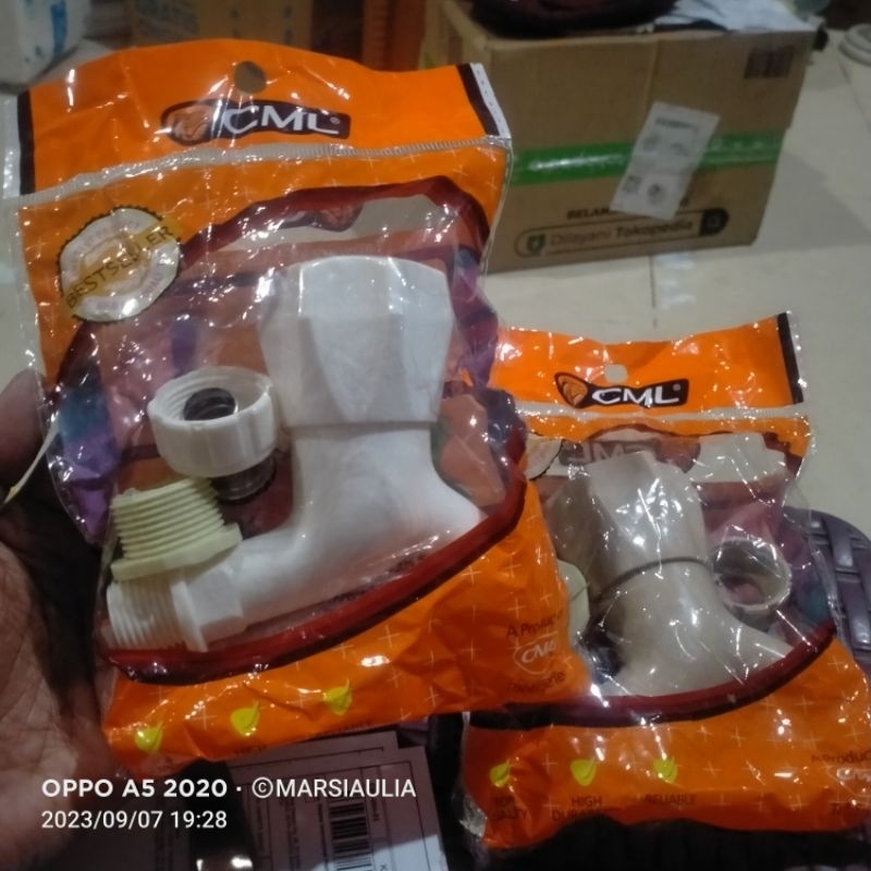 kran air camel pvc belimbing keran cml mahkota taman tembok