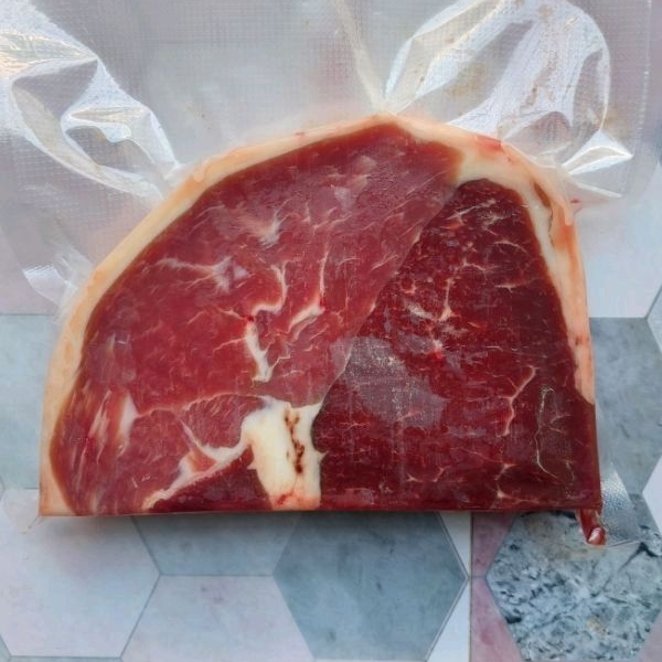 Daging Paha Kambing Muda/Domba Import/AUS Lamb Leg Boneless 250 gram