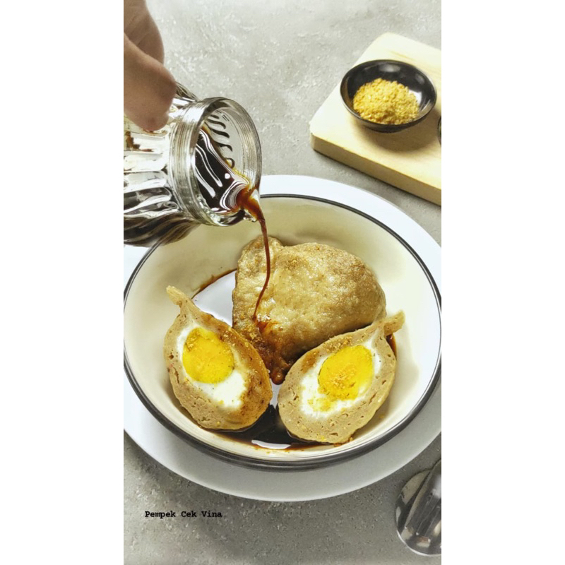 

Pempek Kapal Selam