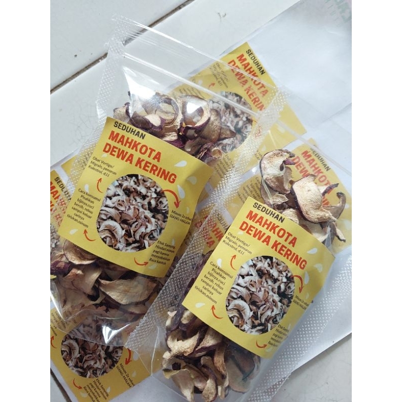 

jamu teh mahkota dewa 60gram (rebus dulu) siap minum sampai 5x