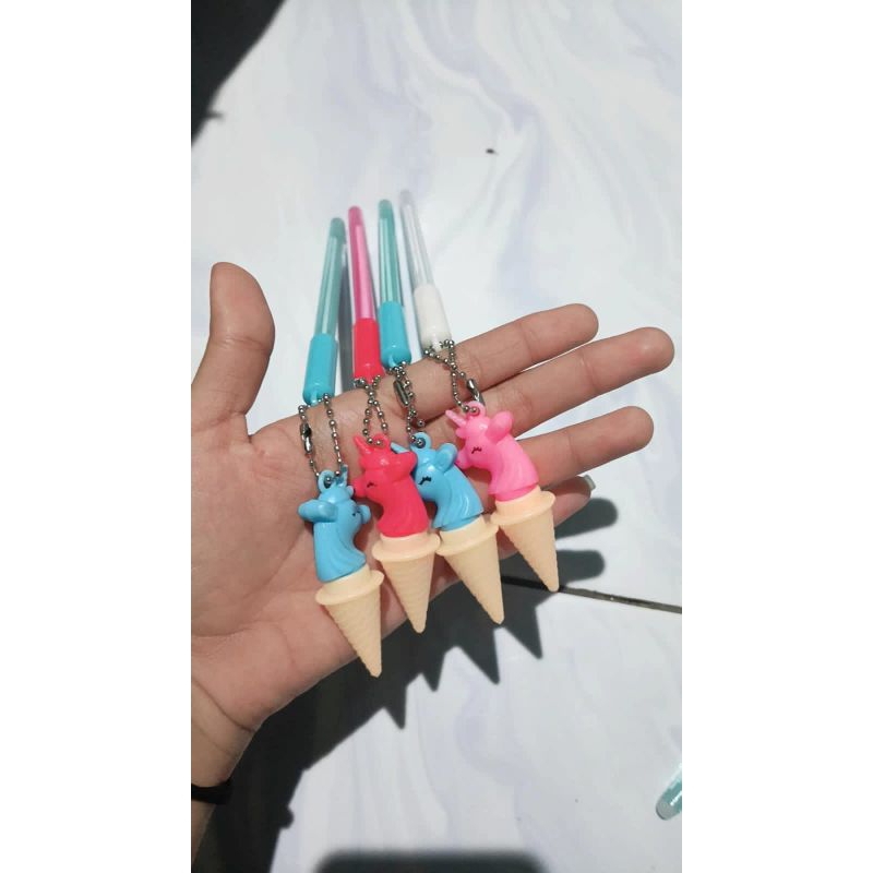 

Pulpen Gel Karakter Kuda Poni