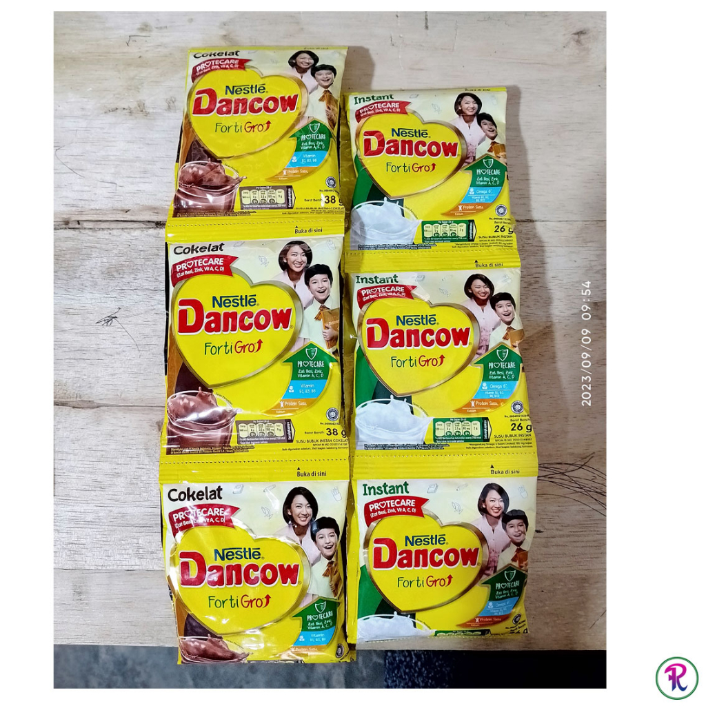 

Susu Dancow Bubuk Fortigro Rasa Cokelat dan Putih Ecer