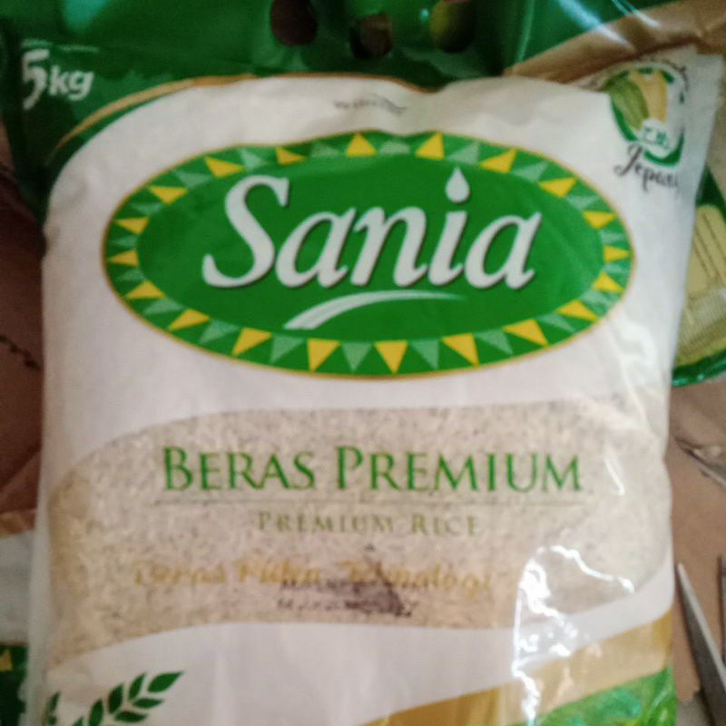 

beras 1kg eceran repack merek sania