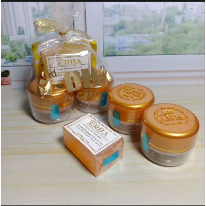 Paket Cream A-DHA Gold MDS - Pemutih Wajah Alami, Membantu Menyamarkan  Noda Hitam,Mencegah Jerawat