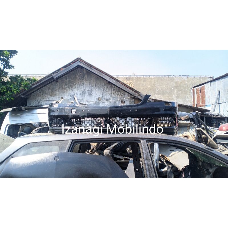 bemper depan W221 S class 2012