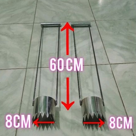 Plong Mulsa Alat Pelubang Plastik Mulsa uk lubang 8cm panjang gagang -+ 60 cm