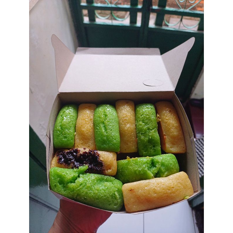 

Kue Pukis premium