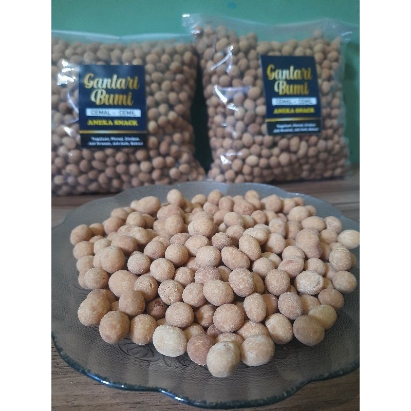 

Gratis Ongkir!!! kacang telur manis 1kg dan 500 gram