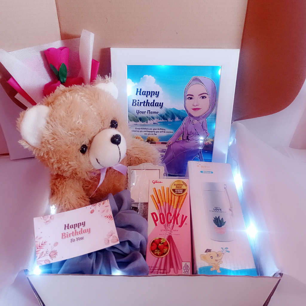 

Hampers Kado Ulang Tahun Cewek Hampers Ultah Cewek Gift Box Hadiah Ulang Tahun Perempuan Wisuda