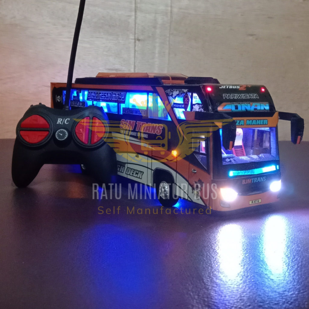 Miniatur Bus SJM Trans Detective Conan Remote Control Telolet