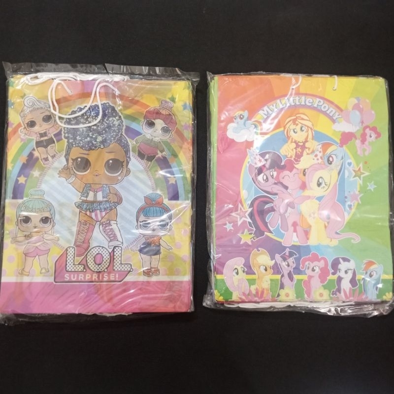 

Tas kertas karakter anak ulang tahun goodie Party bag