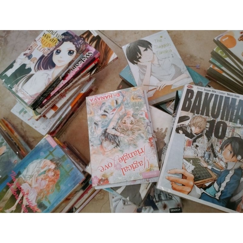 Komik anime / Komik random bekas