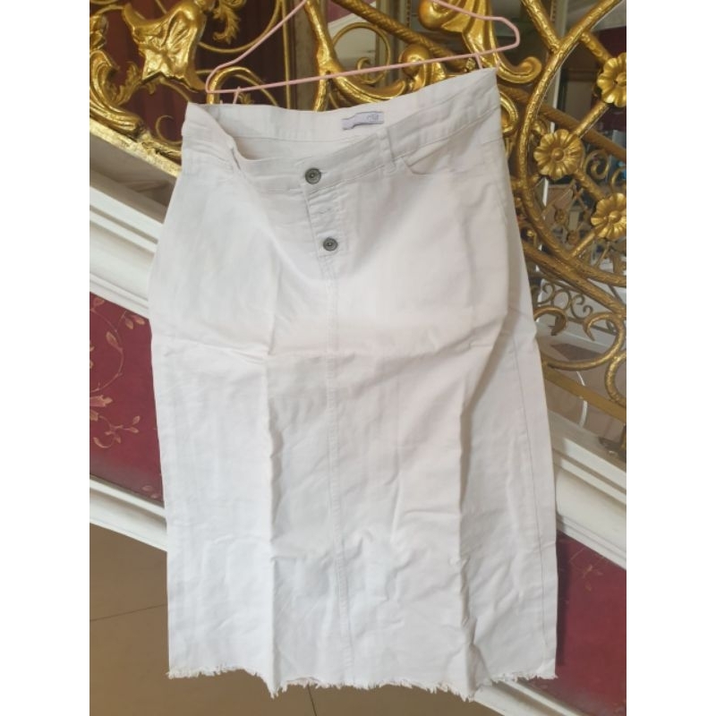 Preloved Rok Jeans Exit