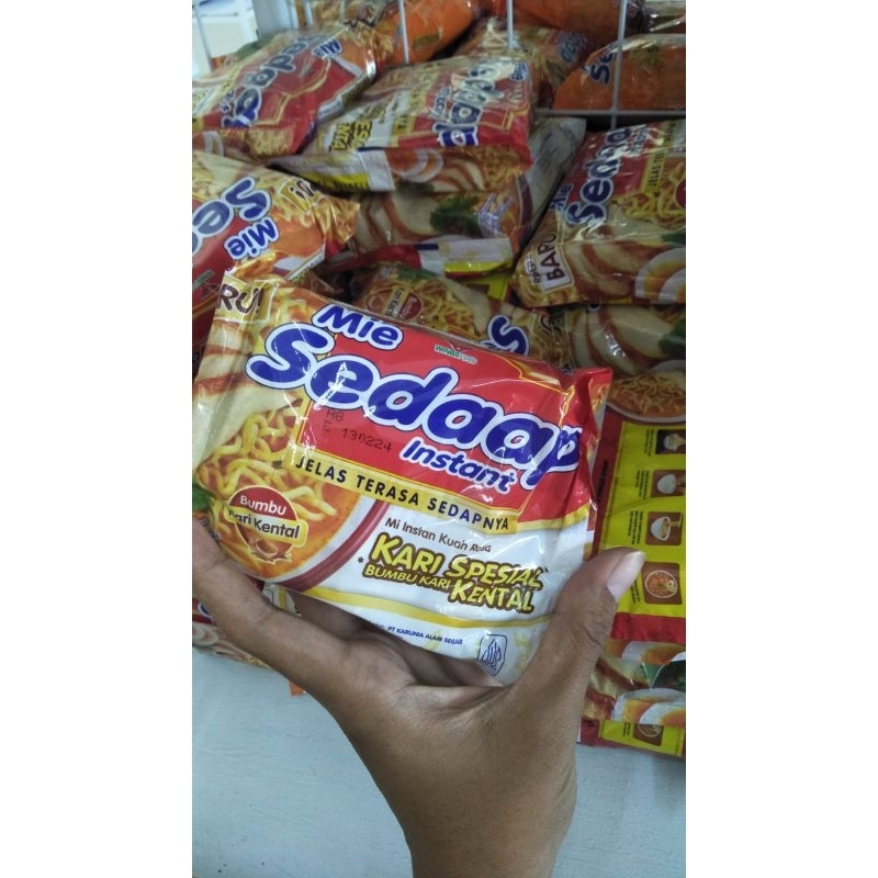 

Mie sedaap Kari Spesial ( ISI 5 )