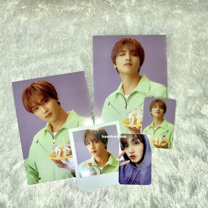 photocard haechan season greating 2021 ; pc haechan hoodie ungu ; haechan pout