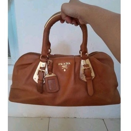 Tas Prada**preloved