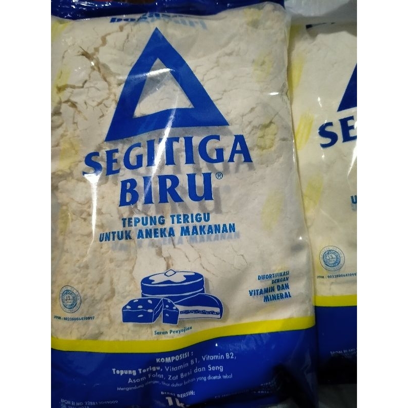

Tepung Segitiga Biru