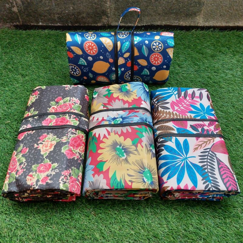 Tikar lipat piknik Tikar karakter Tikar murah tikar serbaguna tikar portable uk 150x300cm