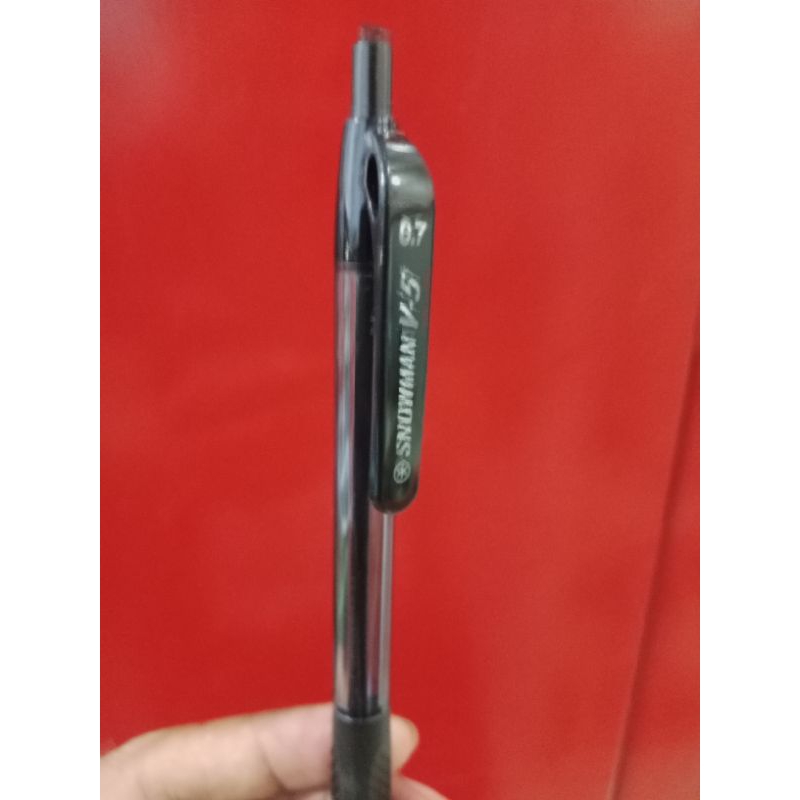 

bulpen hitam